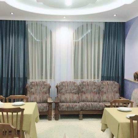 Sunny Hotel Batumi Makhinjauri Eksteriør bilde