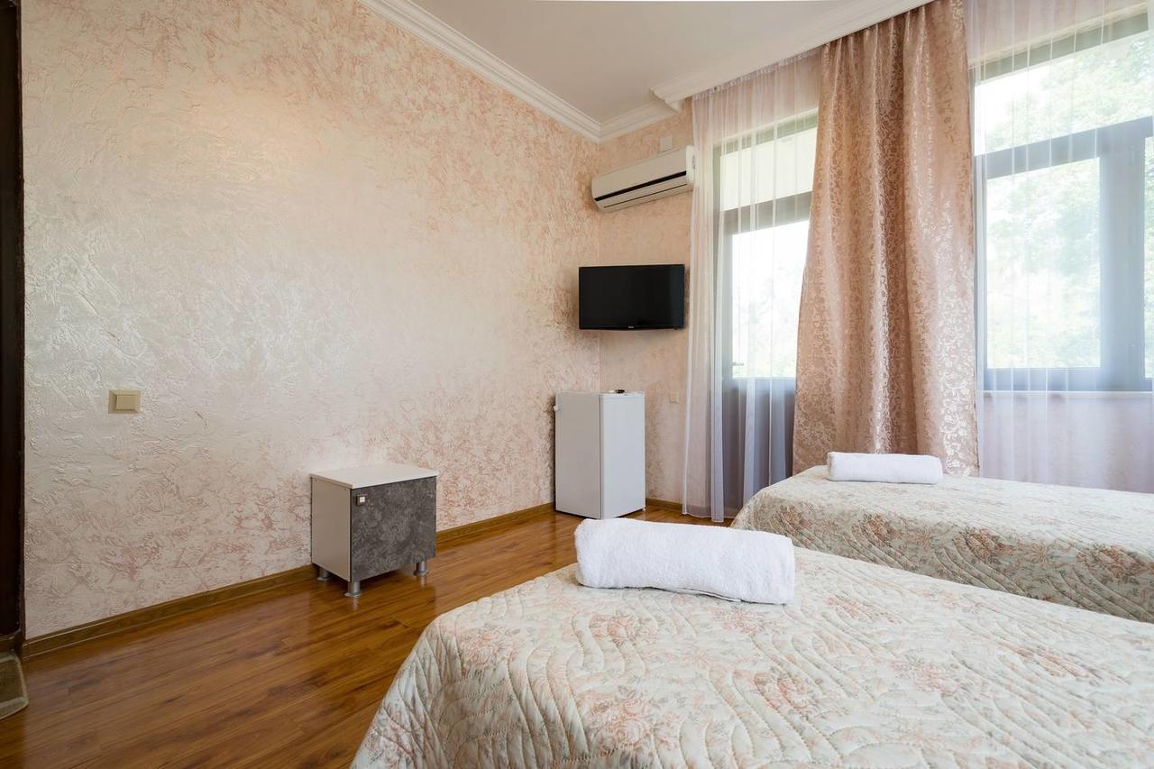 Sunny Hotel Batumi Makhinjauri Eksteriør bilde